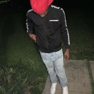 Meet your Posher, Luh